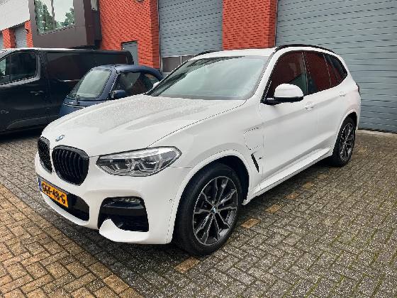 Ervaring: BMW X3 xDrive 30e door R. van der Vliet op 16 jul 2024