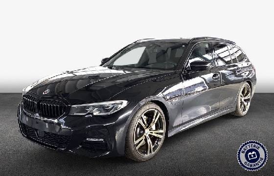 BMW 3-serie Touring 330e xDrive - Bouwjaar: 2022