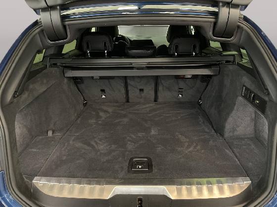 BMW 3-serie Touring 330e - Bouwjaar: 2022 10
