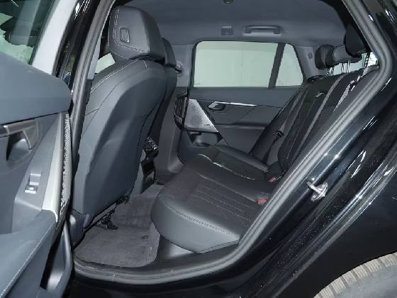 BMW 5-serie Touring 530e xDrive - Bouwjaar: 2025 8
