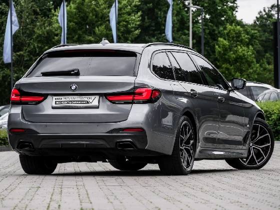 BMW 5-serie Touring 530d Business Edition  - Bouwjaar: 2023 3
