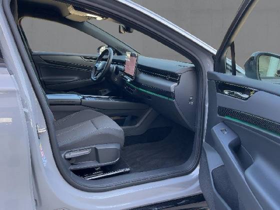 Volkswagen ID.7 Tourer Pro 77 kWh - Bouwjaar: 2025 4
